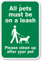 All Pets Must Be On a Leash Sign