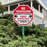 Video surveillance sign for entrance