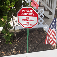 Private property no trespassing, no soliciting sign for yard