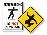 Skateboarding  allowed sign