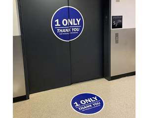 Elevator capacity social distancing sign