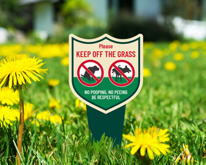 Please keep off grass signs for dogs