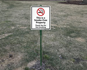 LawnBoss® No Smoking Signs