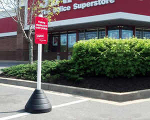 Portable rubber sign base