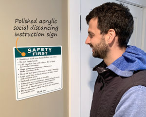 Social distancing instruction sign