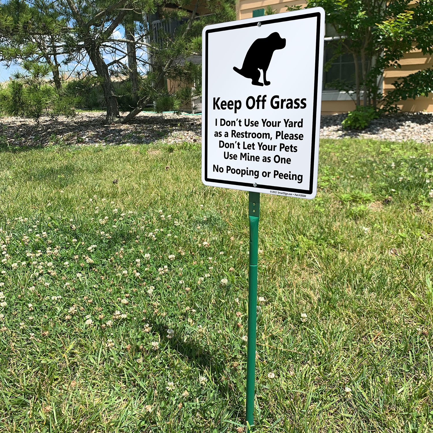 PXIYOU Keep Off Grass Funny Dog Poop Tin Sign Pee No Yard Post for Dogs Poo Ping Signs Curb Your Allowed Pick Up After Lawn Peeing Decor 8X12Inch 