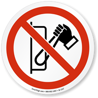Do Not Switch On ISO Prohibited Action Sign