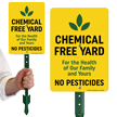 Bilingual Chemical Free Yard, For The Health Of Our Family And Yours, No Pesticides Sign