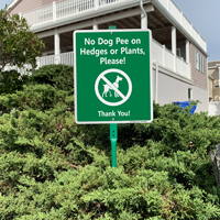 No pee on hedges or plants sign