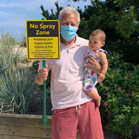 Do not spray here sign