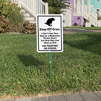 No Dog Pooping Peeing Sign: Keep Off Grass